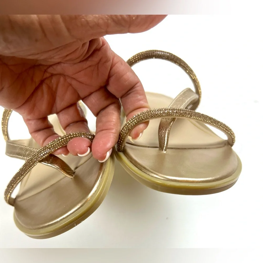 Vionic Women's Gold Sandals - Picture 5 of 8